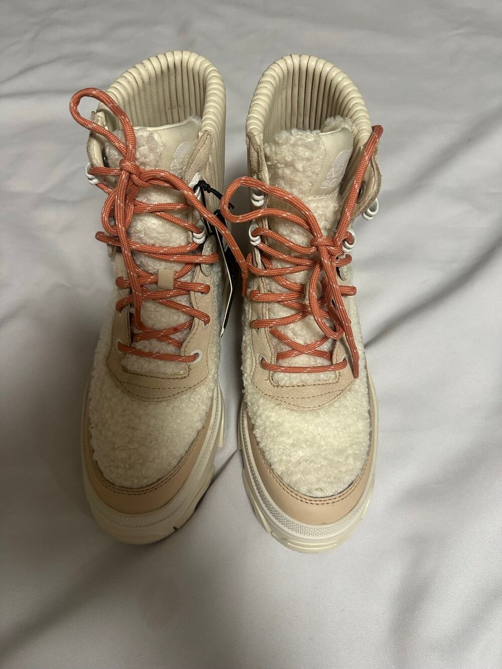 Sorel womens Brex Boot Cozy Lace waterproof size 6 beige NWT $210
